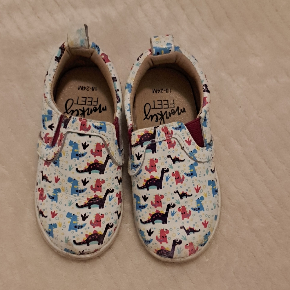 Monkey Feet Kids Sneakers with Dinosaur Print - White and Multicolor